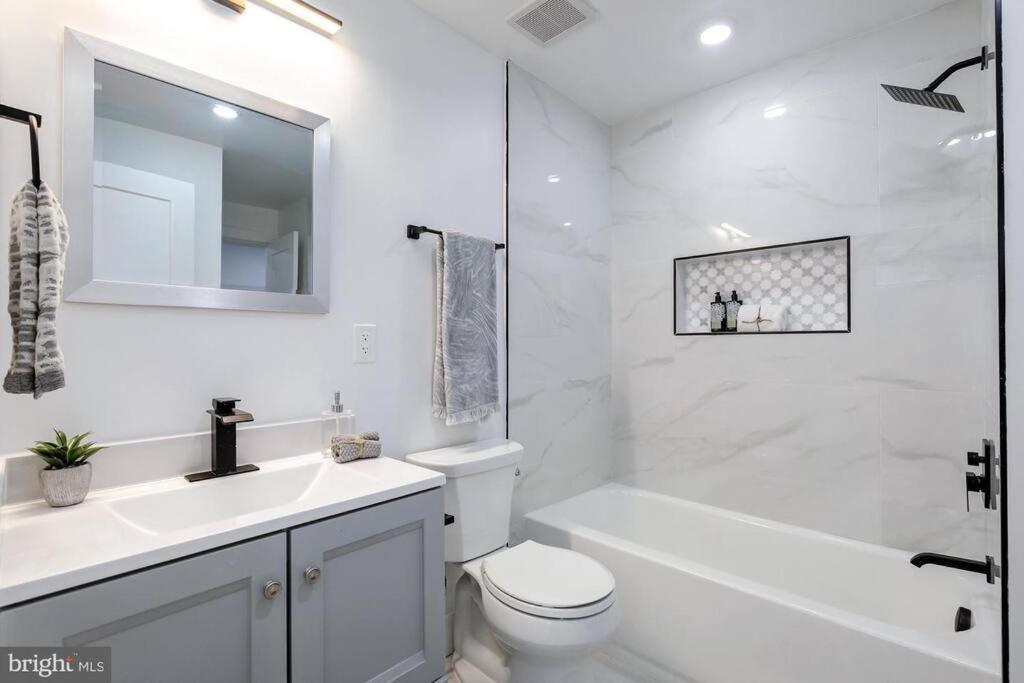 Brandnew Luxury Capitol Hill Apt! Near Free Trolly Washington Dış mekan fotoğraf